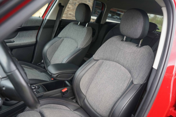 MINI Countryman Cooper SE Classic Trim All4 PHEV Chili-Red