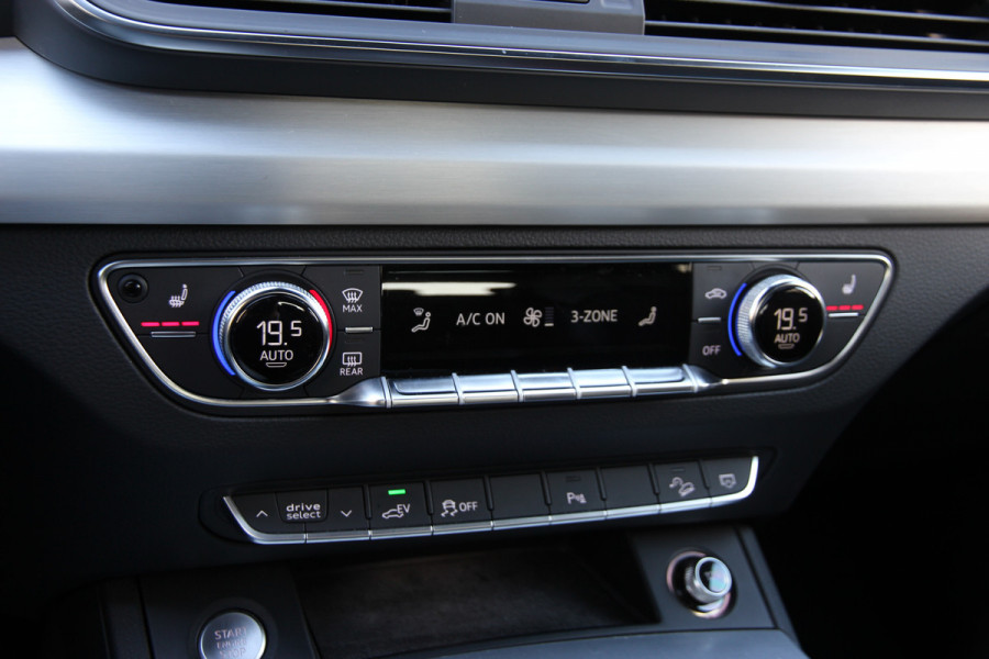 Audi Q5 55 TFSI e quattro Competition |Luchtver.|Trekh.|Matrix|Carplay