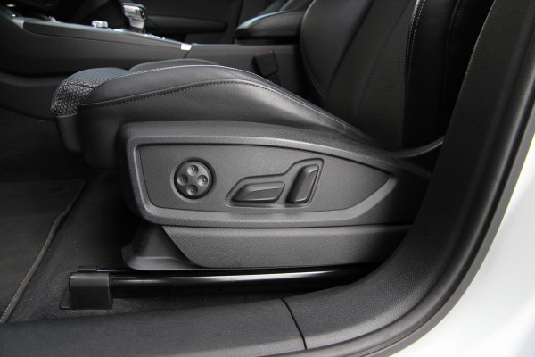 Audi Q5 55 TFSI e quattro Competition |Luchtver.|Trekh.|Matrix|Carplay