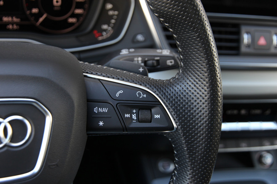 Audi Q5 55 TFSI e quattro Competition |Luchtver.|Trekh.|Matrix|Carplay