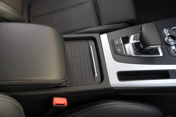 Audi Q5 55 TFSI e quattro Competition |Luchtver.|Trekh.|Matrix|Carplay