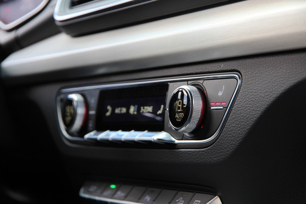 Audi Q5 55 TFSI e quattro Competition |Luchtver.|Trekh.|Matrix|Carplay