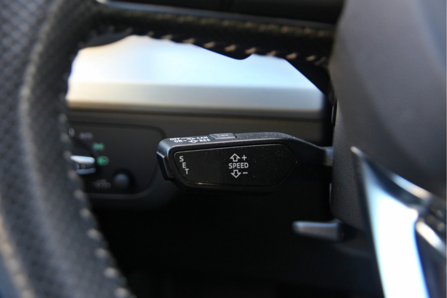 Audi Q5 55 TFSI e quattro Competition |Luchtver.|Trekh.|Matrix|Carplay