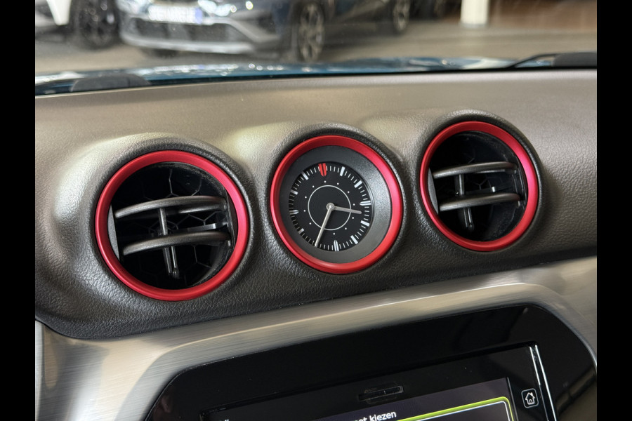 Suzuki Vitara 1.4 S Allgrip Navi | 17" | Carplay | Camera | ACC | Dodehoek | Dealer onderhouden.