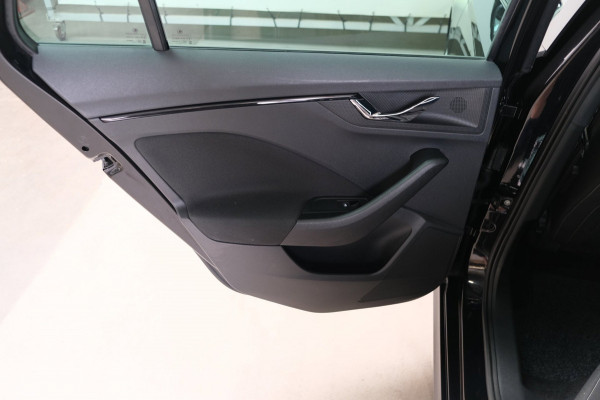 Škoda Kamiq 1.0 TSI Sport Business - N.A.P. Airco, Cruise, PDC, Carplay.