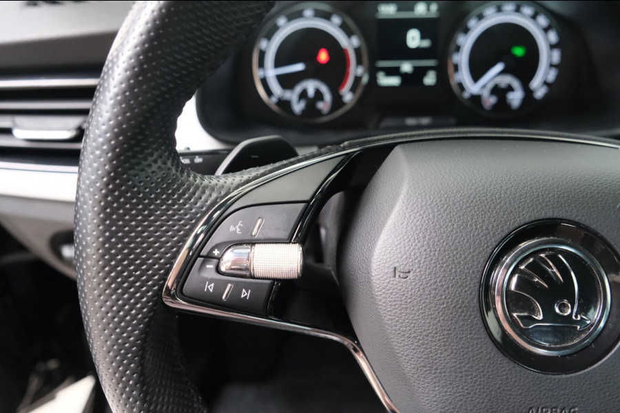 Škoda Kamiq 1.0 TSI Sport Business - N.A.P. Airco, Cruise, PDC, Carplay.