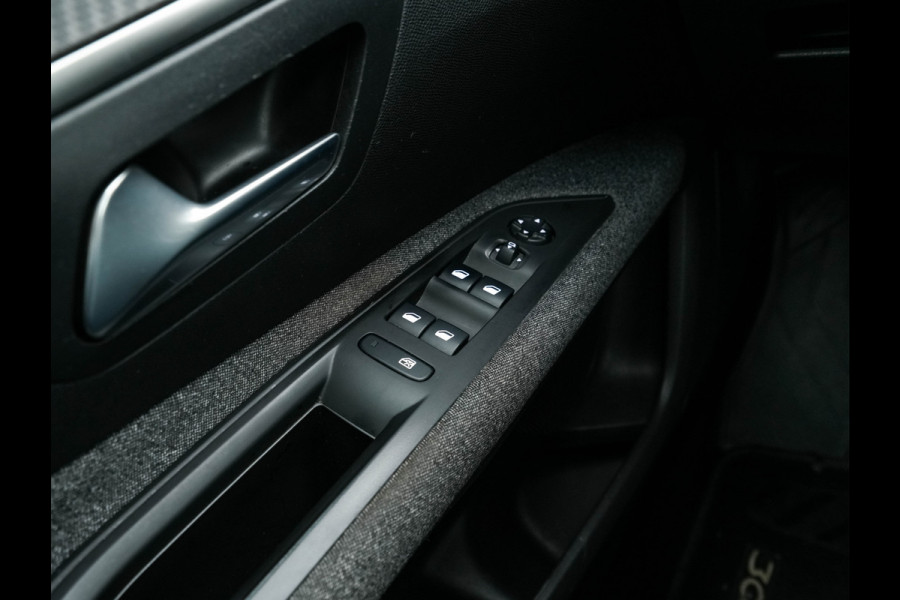 Peugeot 3008 1.2 PureTech Blue Lease Executive *NAVI-FULLMAP | DIGI-COCKPIT | SPORT-SEATS | ECC | PDC | CRUISE | CARPLAY  | PRIVACY-GLASS | TOWBAR | 17"ALU*