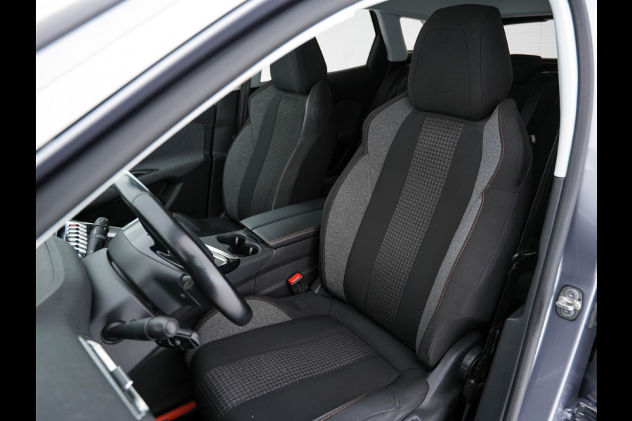 Peugeot 3008 1.2 PureTech Blue Lease Executive *NAVI-FULLMAP | DIGI-COCKPIT | SPORT-SEATS | ECC | PDC | CRUISE | CARPLAY  | PRIVACY-GLASS | TOWBAR | 17"ALU*