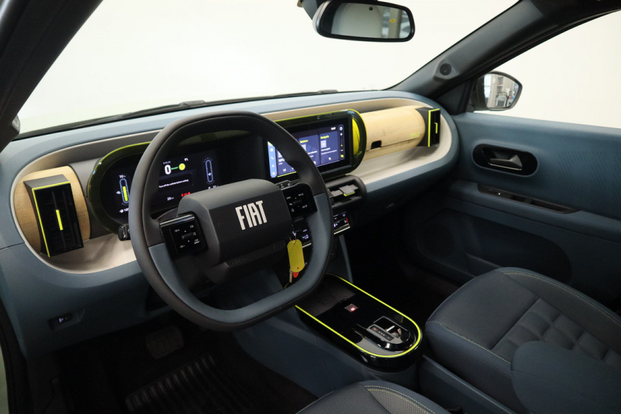 Fiat Grande Panda La Prima 11 kW 44 kWh Carplay Climate PDC