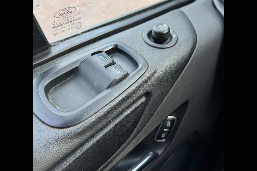 Ford Transit Custom 280 2.0 TDCI L1H1 Limited