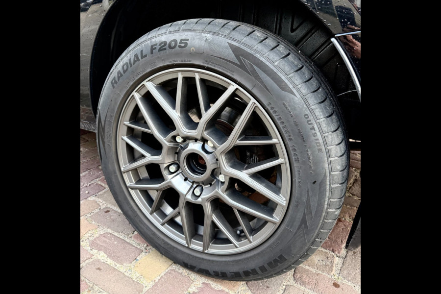 Ford Transit Custom 280 2.0 TDCI L1H1 Limited