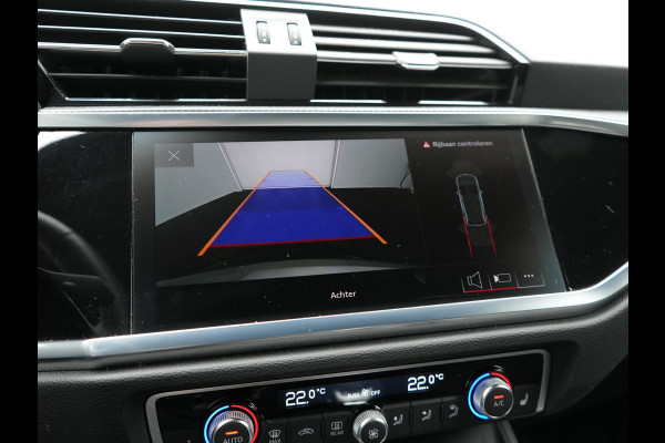 Audi Q3 45 TFSI e S edition PHEV 245pk Dealer O.H. | Adaptive Cruise | Camera | Matrix LED | Sonos Audio | Alcantara Sportstoelen Memory & Verwarmd | Sfeerverlichting | S Line Interieur | Keyless | Blis | Navigatie | DAB | Plug In Hybrid |