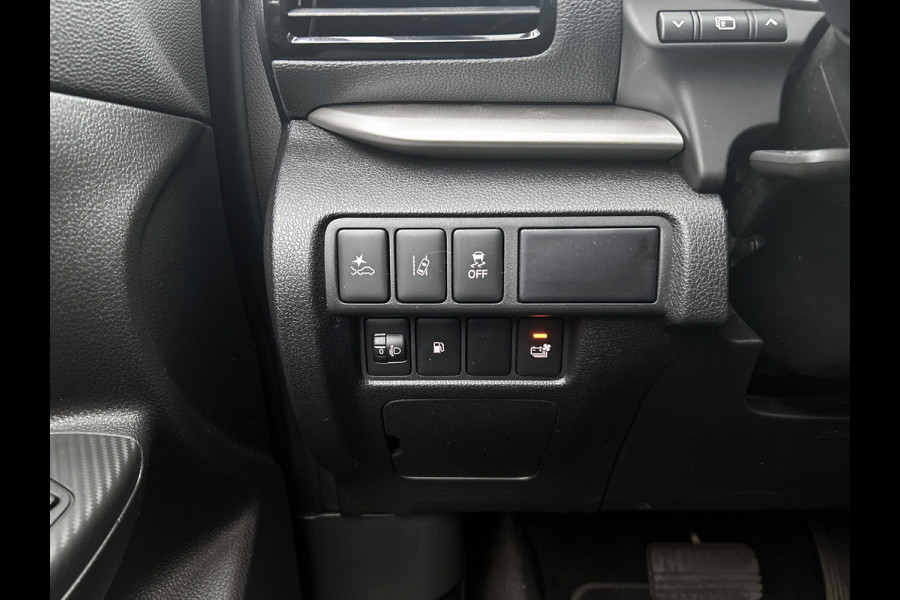 Mitsubishi Eclipse Cross 2.4 PHEV Intense+ Hybride / Navigatie / 1/2 Leder / Pdc. / Airco-ecc./ Radio multimedia / Apk 07-2026