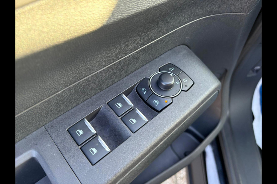 Ford Tourneo Courier 1.0 EcoBoost Active AUTOMAAT,CAMERA,STOEL-STUUR-VERWARMING,GARANTIE