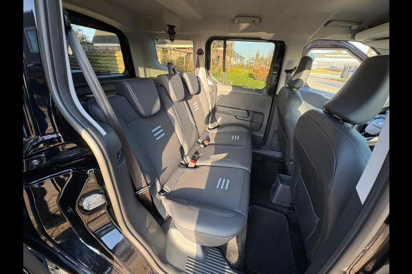 Ford Tourneo Courier 1.0 EcoBoost Active AUTOMAAT,CAMERA,STOEL-STUUR-VERWARMING,GARANTIE