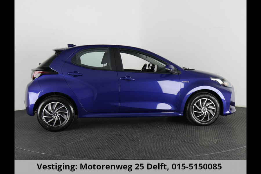 Toyota Yaris 1.5 HYBRID ACTIVE 1e EIG BLUELINE GARANTIE 2-2031 DEALER AUTO ! CARPLAY NAVIGATIE . SLECHTS 45.000 KM
