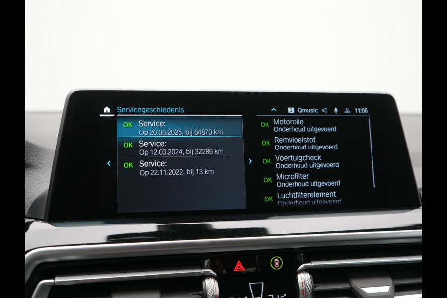 BMW X3 xDrive30e High Executive FACELIFT PHEV 293pk | Trekhaak Af Fabriek | Head Up | Camera | Harman / Kardon | Lederen Sportstoelen Memory & Ventilatie | Keyless | Blis | Stoelen & Stuur Verwarmd | Apple Carplay | Navigatie | DAB | Plug In Hybrid |