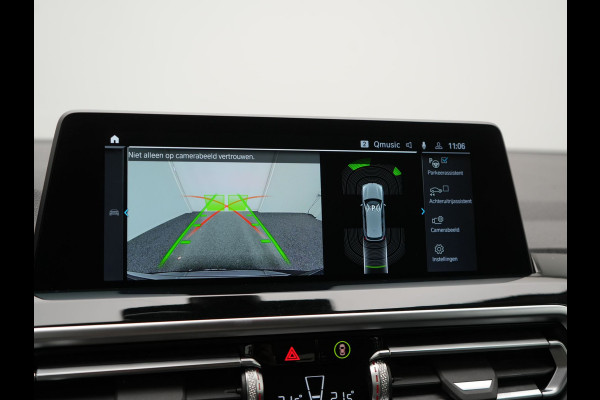 BMW X3 xDrive30e High Executive FACELIFT PHEV 293pk | Trekhaak Af Fabriek | Head Up | Camera | Harman / Kardon | Lederen Sportstoelen Memory & Ventilatie | Keyless | Blis | Stoelen & Stuur Verwarmd | Apple Carplay | Navigatie | DAB | Plug In Hybrid |