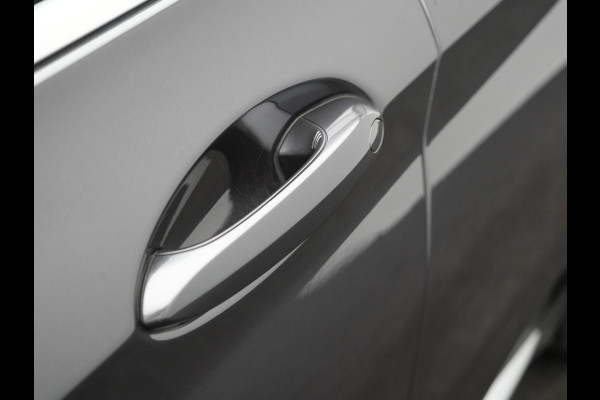 BMW X3 xDrive30e High Executive FACELIFT PHEV 293pk | Trekhaak Af Fabriek | Head Up | Camera | Harman / Kardon | Lederen Sportstoelen Memory & Ventilatie | Keyless | Blis | Stoelen & Stuur Verwarmd | Apple Carplay | Navigatie | DAB | Plug In Hybrid |