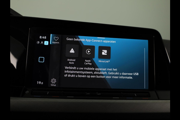 Volkswagen Golf 1.5 TSI Life Business 130 pk | Navigatie | Parkeersensoren (Park assist) | Adaptieve cruise control | Elektr. bestuurdersstoel | Autom. airco |