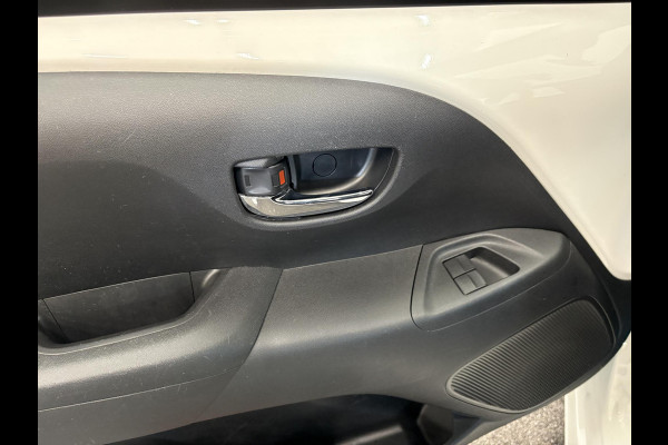 Citroën C1 1.0 VTi Shine Navigatie Camera Airco DAB Apple Carplay/Android Auto