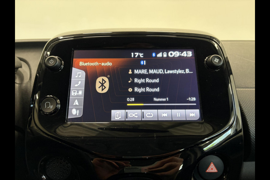 Citroën C1 1.0 VTi Shine Navigatie Camera Airco DAB Apple Carplay/Android Auto