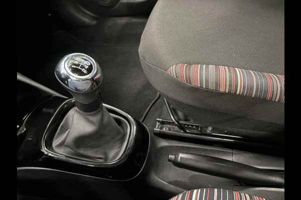 Citroën C1 1.0 VTi Shine Navigatie Camera Airco DAB Apple Carplay/Android Auto