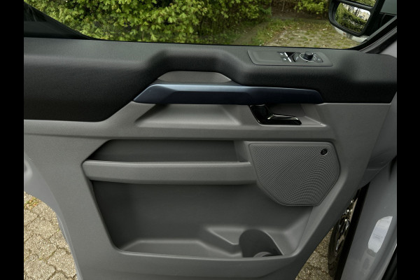 Ford E-Tourneo Custom 340 L2H1 Active 65 kWh 218PK Elektr. schuifdeuren | verw. stoelen |B&O | ACC | Excl. BTW € 51.450,00