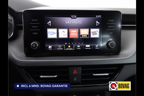 Škoda SCALA 1.0 TSI Ambition Comfort Automaat 110 PK | All-season | Stoel- stuurverwarming Climate control , Apple Carplay, Android auto, PDC achter All season banden
