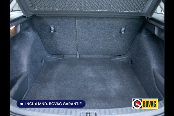 Škoda SCALA 1.0 TSI Ambition Comfort Automaat 110 PK | All-season | Stoel- stuurverwarming Climate control , Apple Carplay, Android auto, PDC achter All season banden