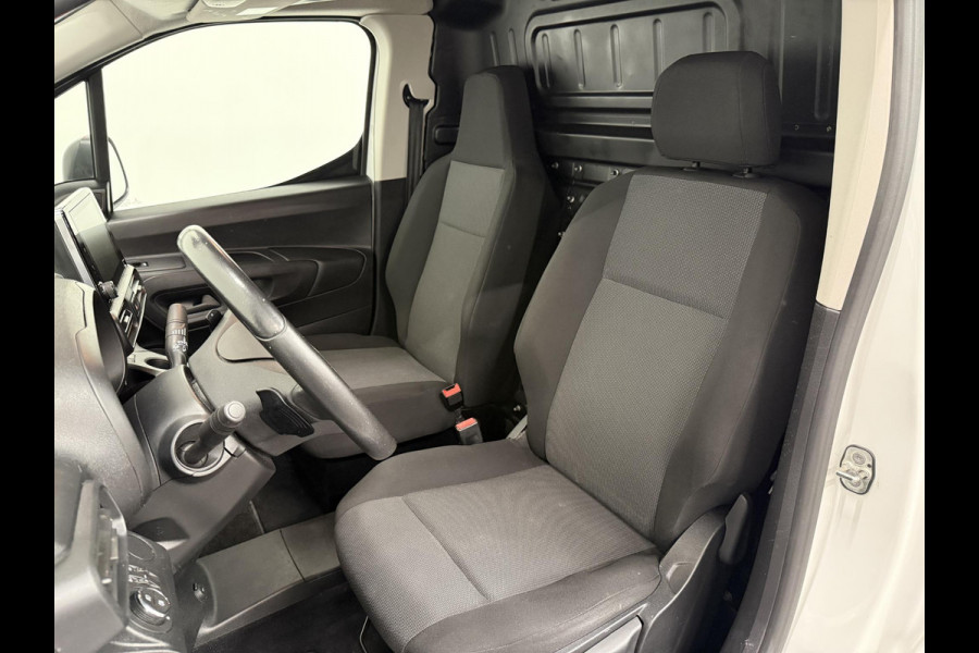 Opel Combo 1.5D L2H1 Edition Automaat Navigatie Parkeersensoren App-connect DAB+ Trekhaak