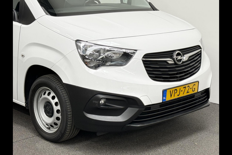 Opel Combo 1.5D L2H1 Edition Automaat Navigatie Parkeersensoren App-connect DAB+ Trekhaak