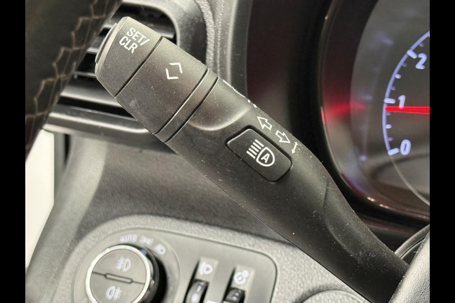 Opel Combo 1.5D L2H1 Edition Automaat Navigatie Parkeersensoren App-connect DAB+ Trekhaak