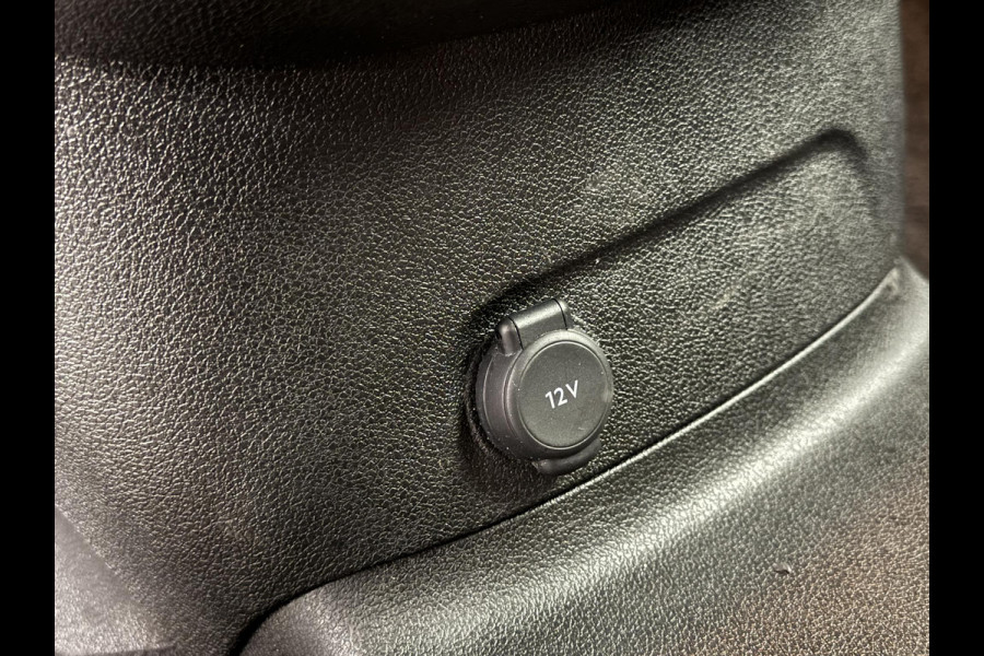 Opel Combo 1.5D L2H1 Edition Automaat Navigatie Parkeersensoren App-connect DAB+ Trekhaak