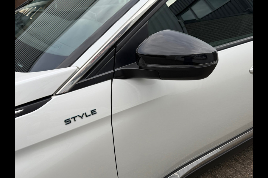 Peugeot 3008 1.2 PureTech Allure Pack Business 130 Pk | Navigatie | Cruise | Camera | Clima | 17".