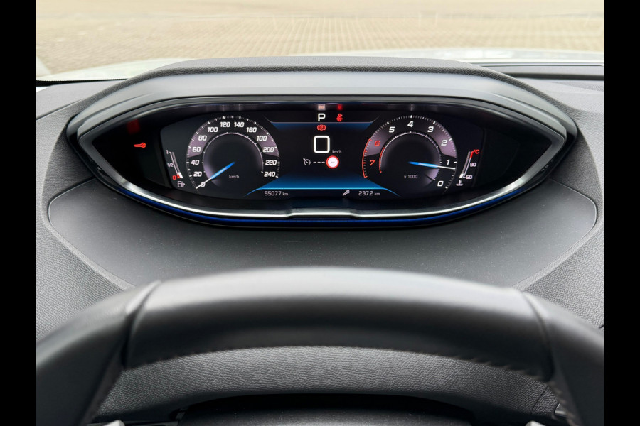 Peugeot 3008 1.2 PureTech Allure Pack Business 130 Pk | Navigatie | Cruise | Camera | Clima | 17".