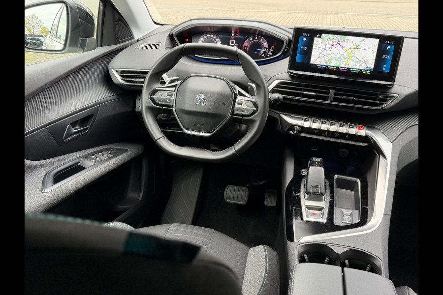 Peugeot 3008 1.2 PureTech Allure Pack Business 130 Pk | Navigatie | Cruise | Camera | Clima | 17".