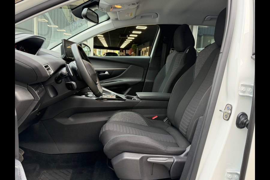 Peugeot 3008 1.2 PureTech Allure Pack Business 130 Pk | Navigatie | Cruise | Camera | Clima | 17".
