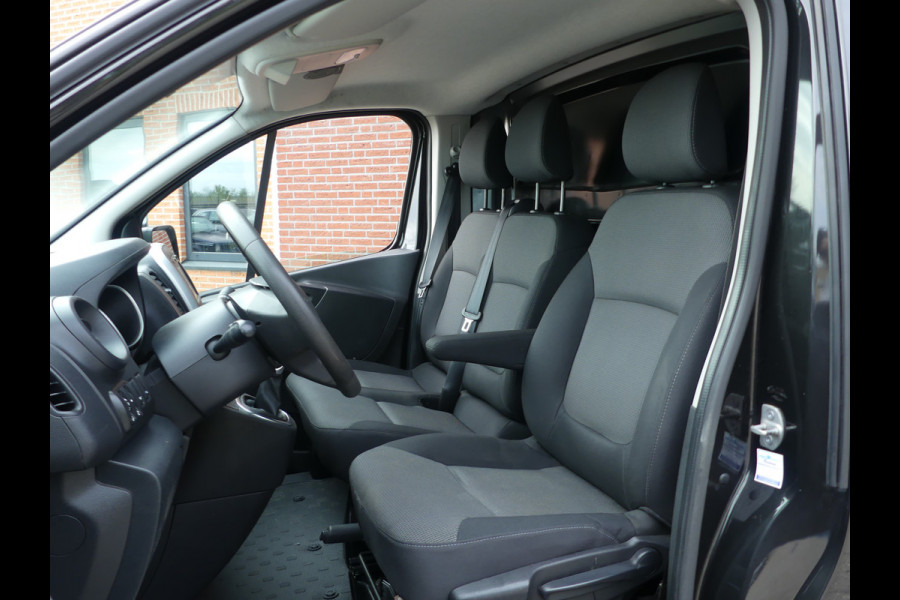 Renault Trafic 2.0 dCi 145 T29 L2 Navigatie/Trekhaak/PDC/Camera