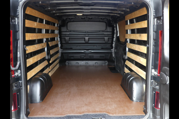 Renault Trafic 2.0 dCi 145 T29 L2 Navigatie/Trekhaak/PDC/Camera