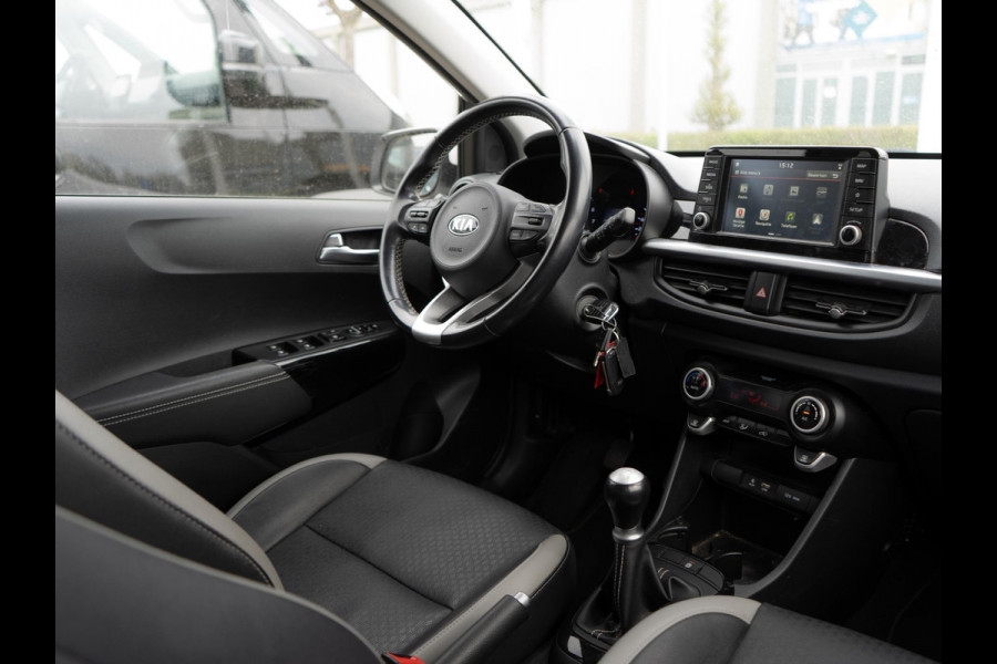 Kia Picanto 1.0 CVVT Design Edition | Trekhaak | Navigatie | Achteruitrijcamera | Climate control |