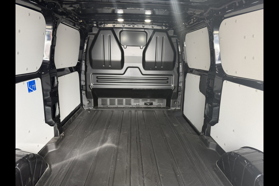 Ford Transit Custom 320 2.0 TDCI L2H1 NEXT LEVEL 170 PK AUT