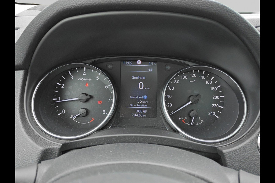 Nissan QASHQAI 1.2 N-Connecta | Navigatiesysteem | Trekhaak! | Panoramadak