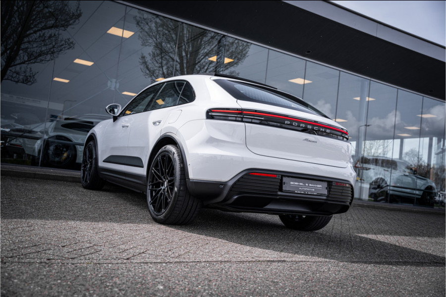 Porsche Macan 100 kWh ** Panodak ** 22inch ** BOSE ** Rijbereik 588km (WLTP) NL-auto ** NAP!!