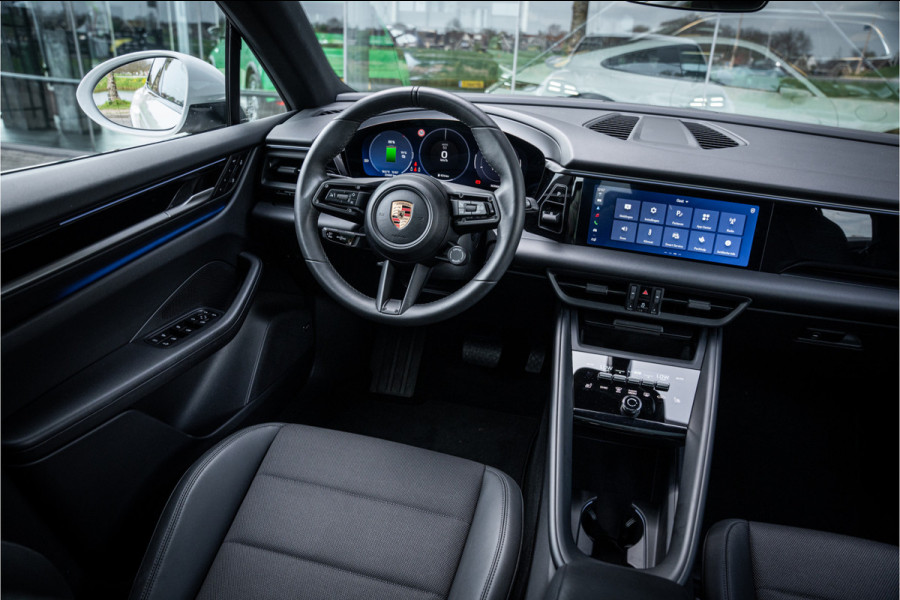 Porsche Macan 100 kWh ** Panodak ** 22inch ** BOSE ** Rijbereik 588km (WLTP) NL-auto ** NAP!!