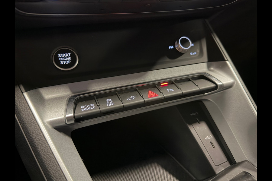 Audi Q3 Sportback 45 TFSI e S line Edition Camera Keyless 1e eigenaar