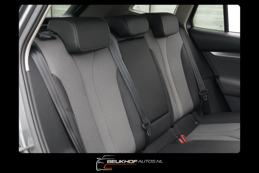 Škoda ENYAQ iV 60 Leer Carplay Trekhaak Pano Soh 91.5% Cam