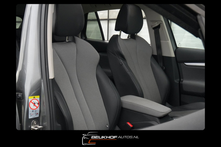 Škoda ENYAQ iV 60 Leer Carplay Trekhaak Pano Soh 91.5% Cam