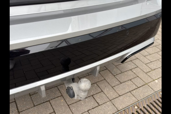 BMW X1 xDrive30e M-SPORT PRO ** LED, M-SPORTST, PANORAMA, TREKH, 20-inch LMV, HuD, ACC ** 1e EIG - ZEER EXCL ** ** INFORMEER OOK NAAR ONZE AANTREKKELIJKE FINANCIAL-LEASE TARIEVEN **