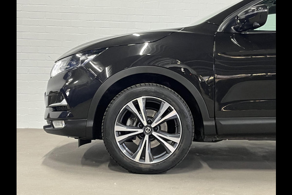 Nissan QASHQAI 1.3 DIG-T N-Connecta Trekhaak | Panoramadak | 360 camera | Stoelverwarming | Navigatie | Cruise control | Keyless